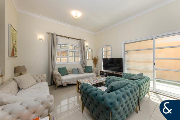 End Unit | Bright and Spacious | Exclusive